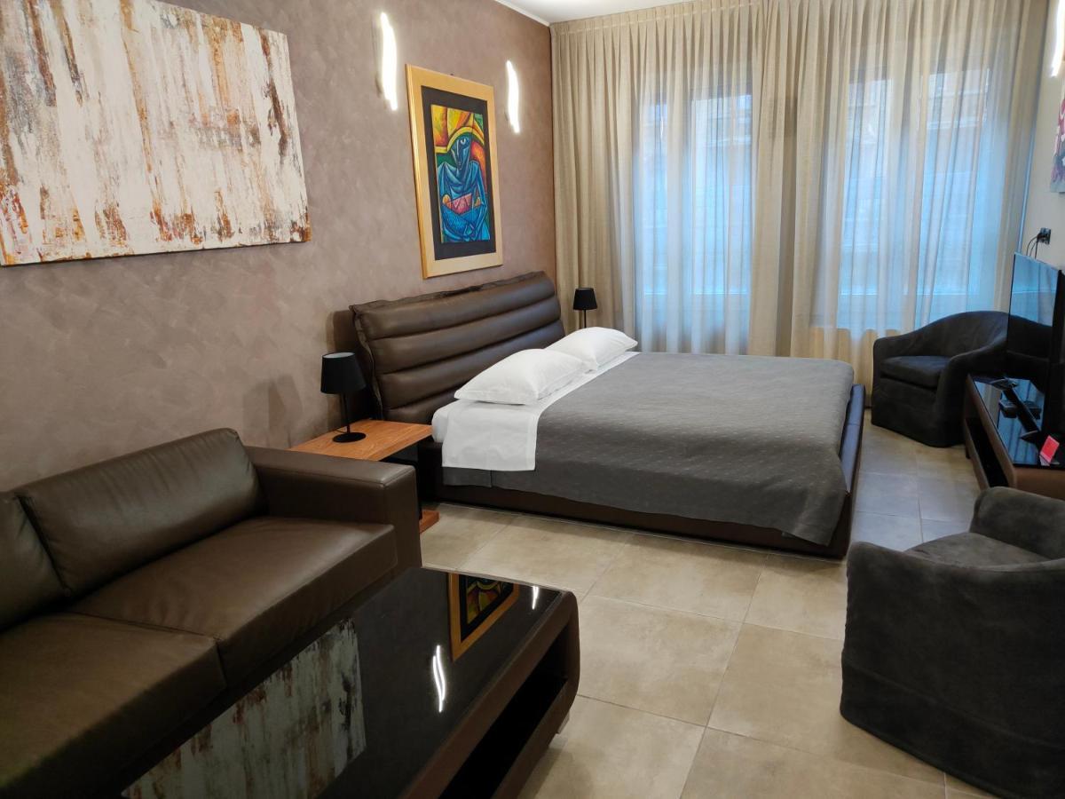 Suite Central Station Милано Екстериор снимка