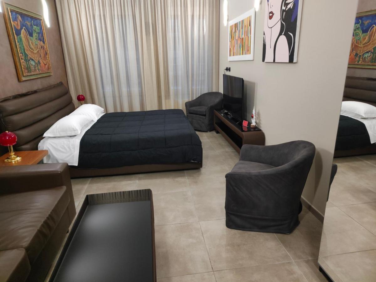 Suite Central Station Милано Екстериор снимка