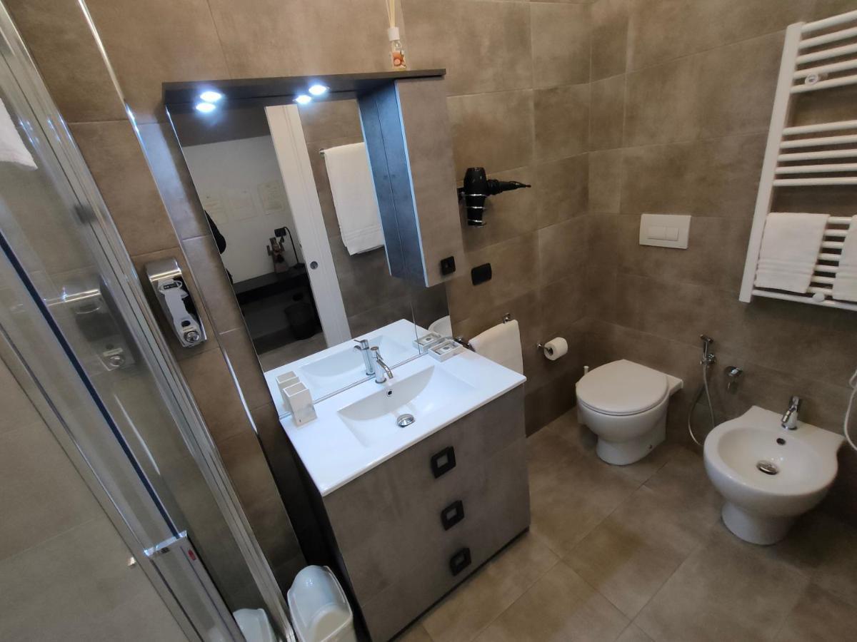 Suite Central Station Милано Екстериор снимка